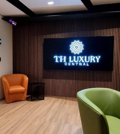 Th Luxury Central 카타니아 외부 사진