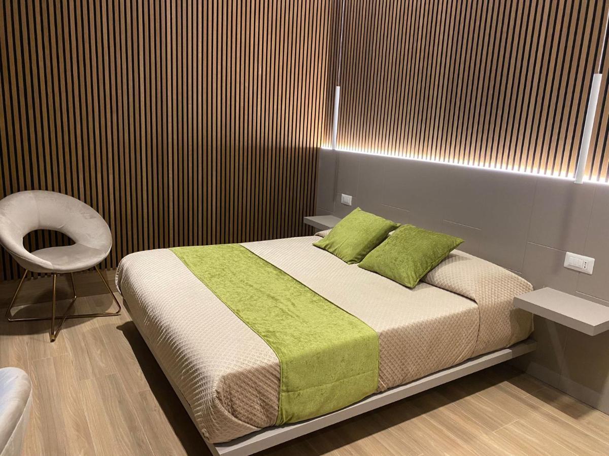 Th Luxury Central 카타니아 외부 사진